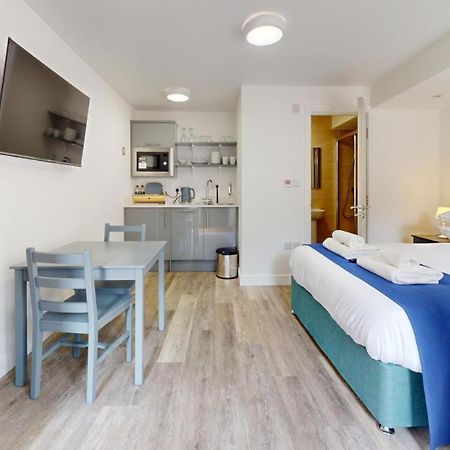 Bicester Court Eksteriør billede